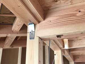 北棟　筋交い・耐震金物取付 (3)-1